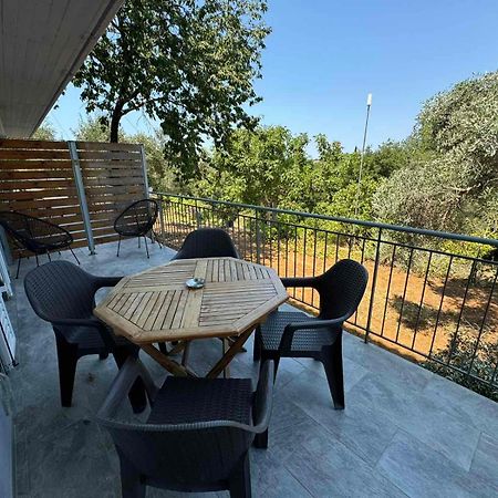 Alexander Apartments Szpartiá Kültér fotó